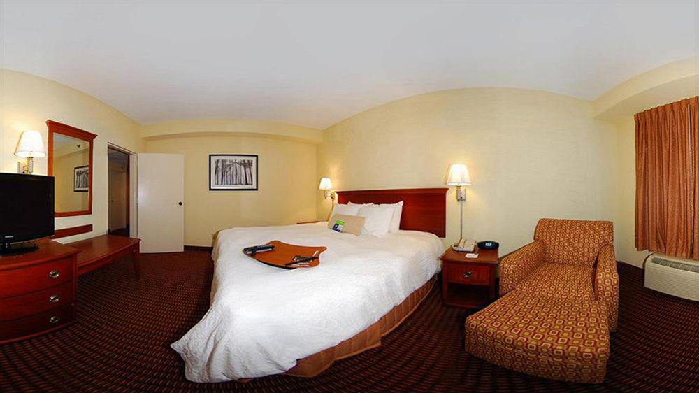 Hampton Inn Baltimore/Глен Бърни Екстериор снимка