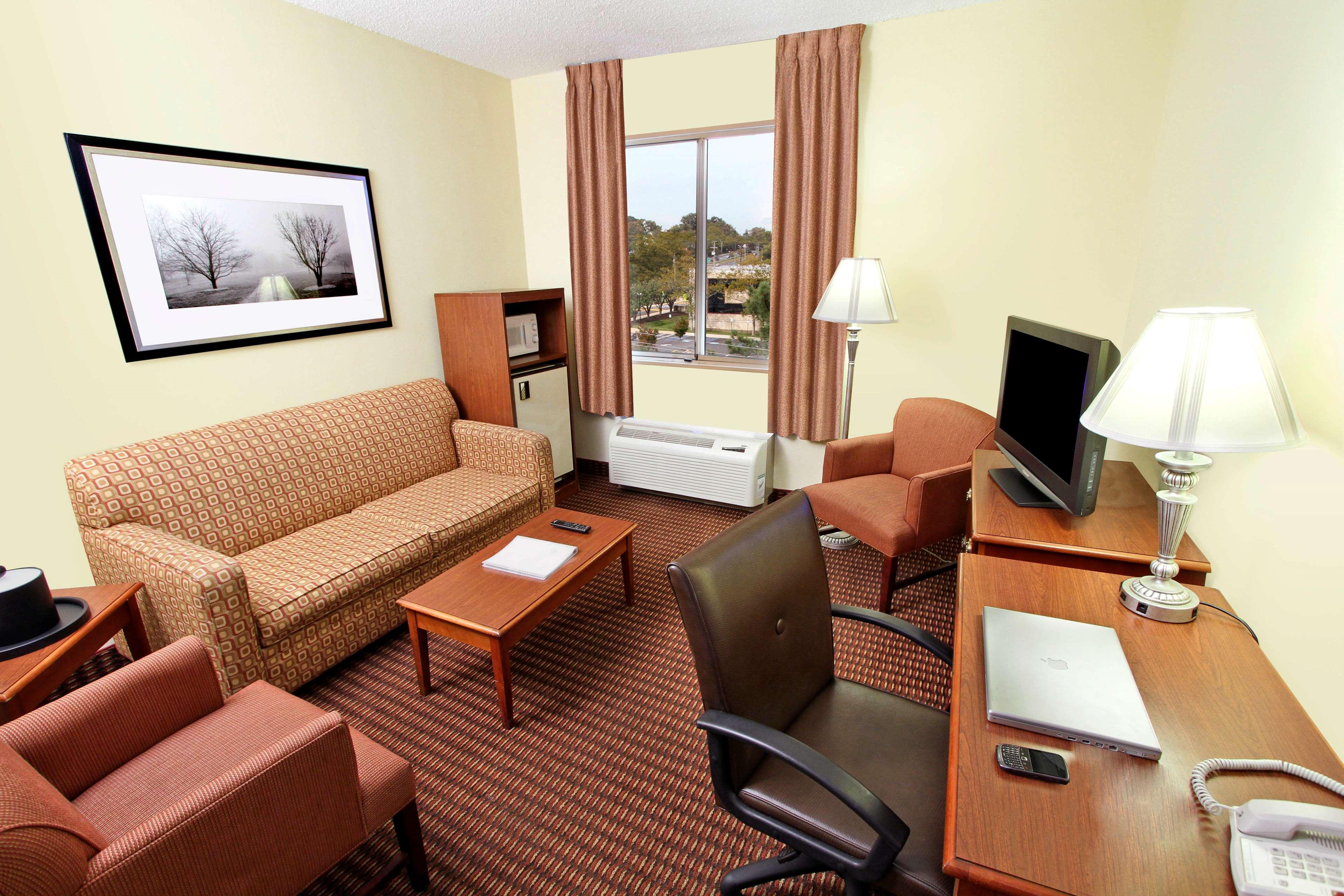 Hampton Inn Baltimore/Глен Бърни Стая снимка
