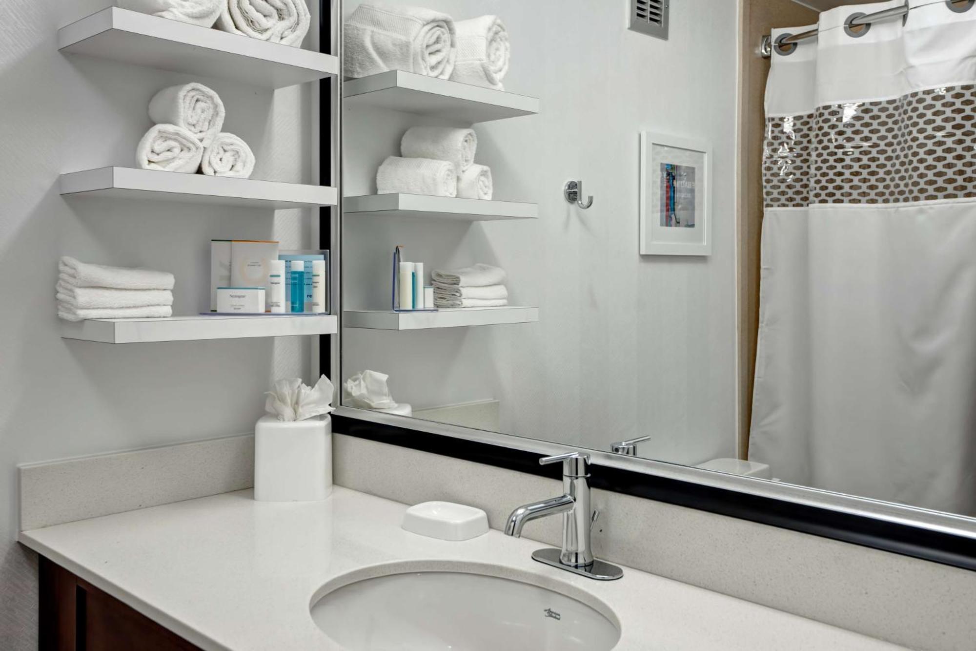Hampton Inn Baltimore/Глен Бърни Екстериор снимка